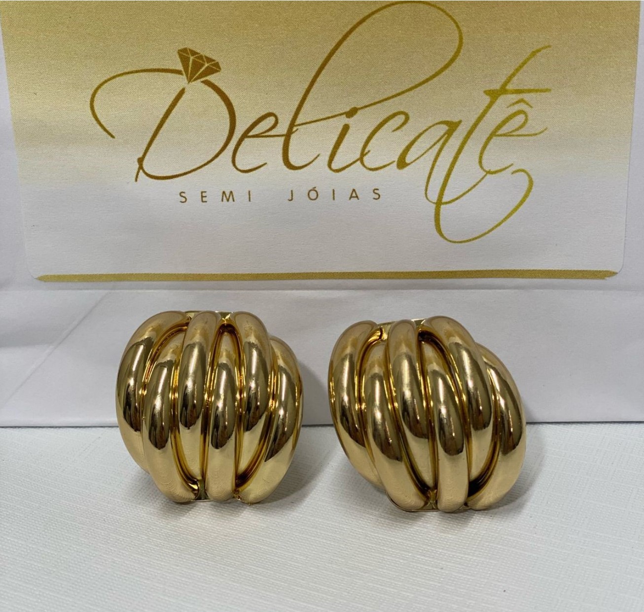 BRINCO VÁRIOS AROS JUNTOS