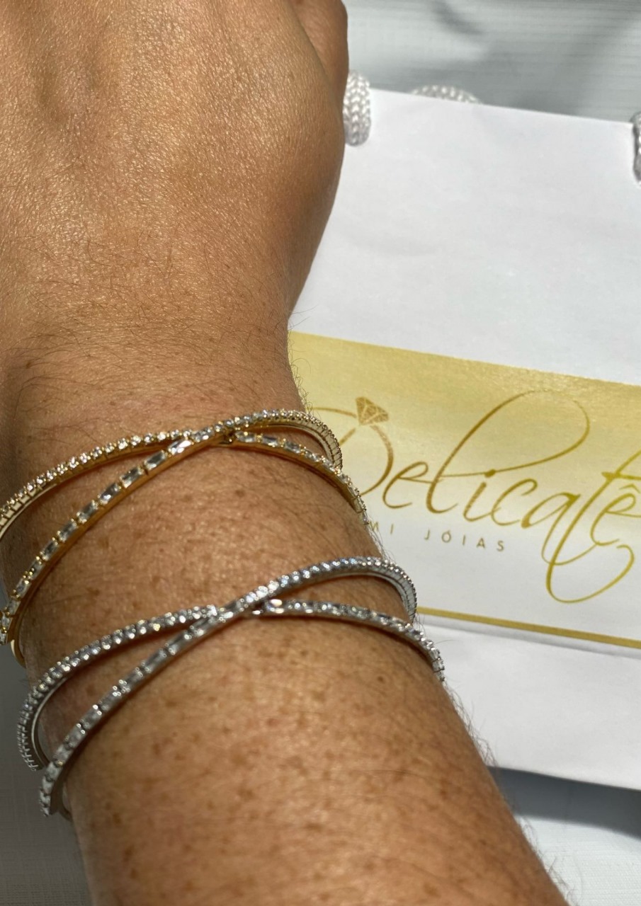 BRACELETE X COM ZIRCÔNIA E NAVETE